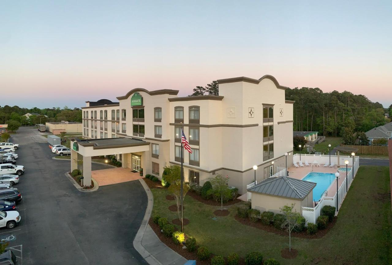 Wingate By Wyndham Southport Hotel Luaran gambar