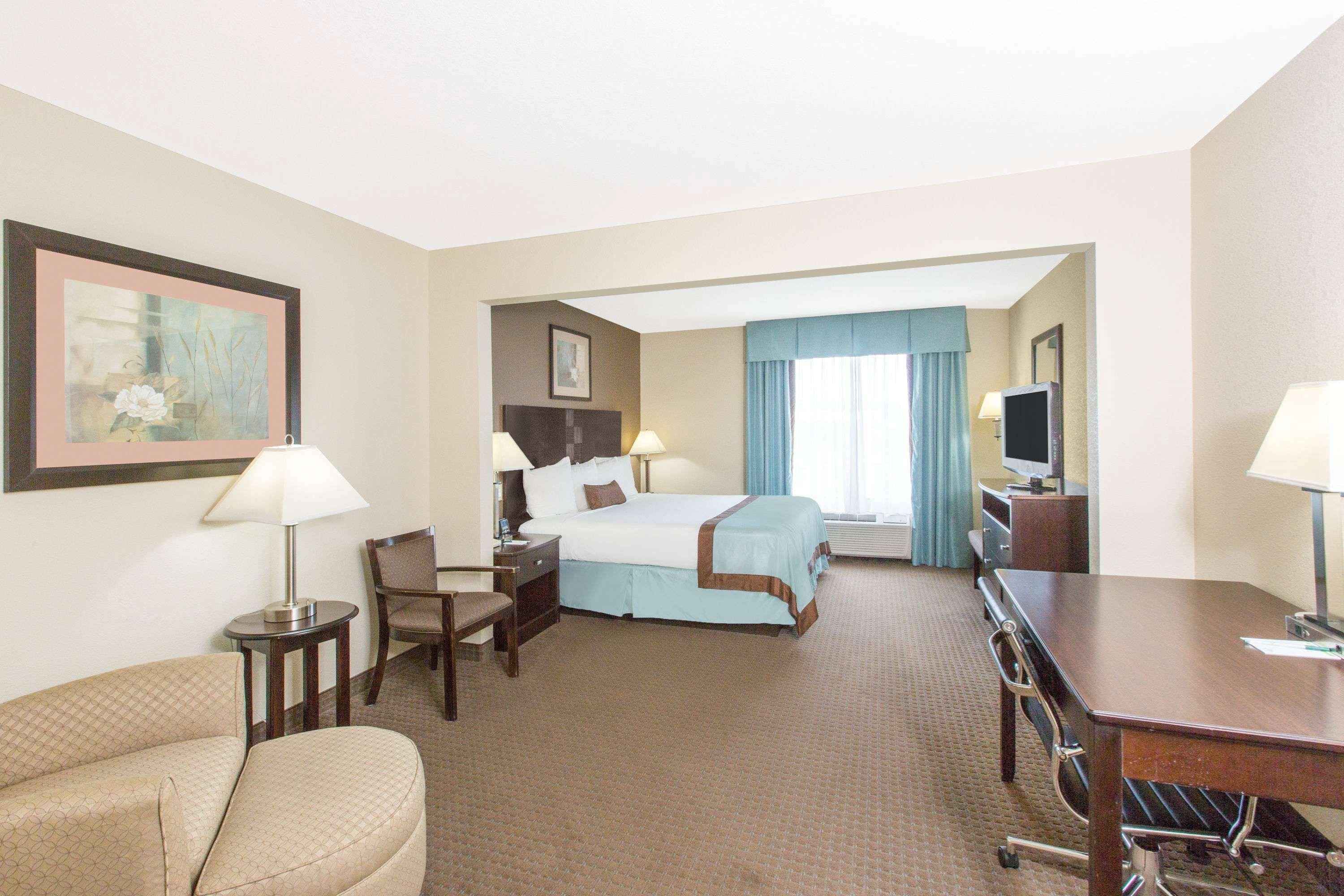 Wingate By Wyndham Southport Hotel Luaran gambar